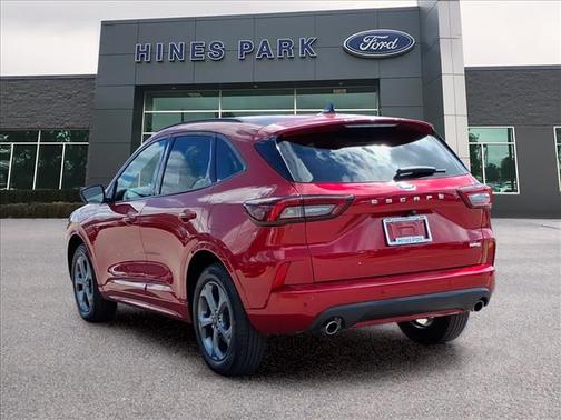 Rapid Red Metallic Tinted Clearcoat 2024 Ford Escape ST-Line