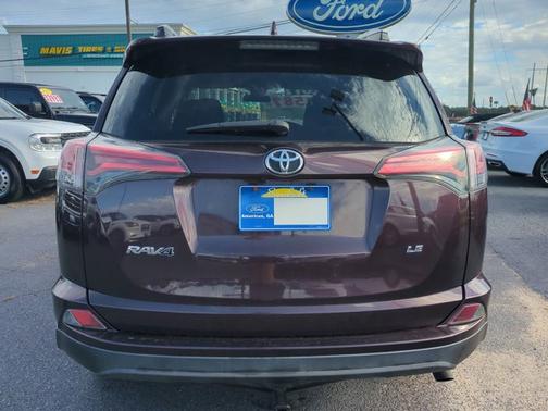 2017 Toyota RAV4 LE
