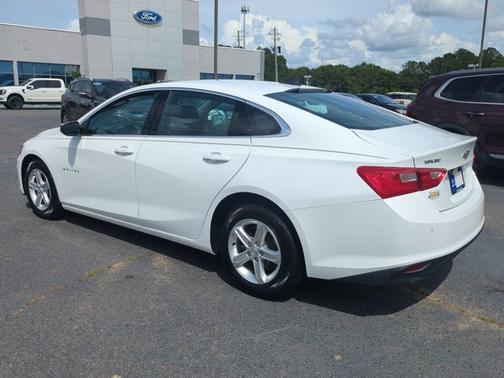2021 Chevrolet Malibu LS