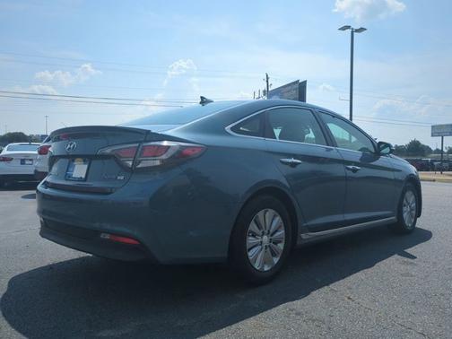 2016 Hyundai SONATA SE