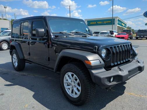 2023 Jeep Wrangler SPORT