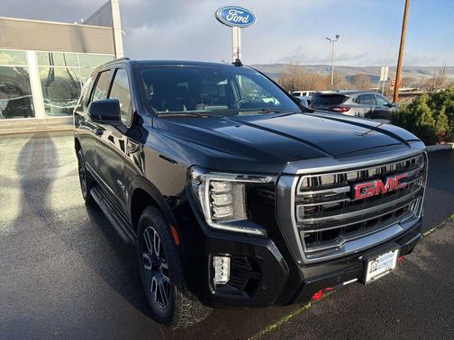 2023 GMC Yukon AT4