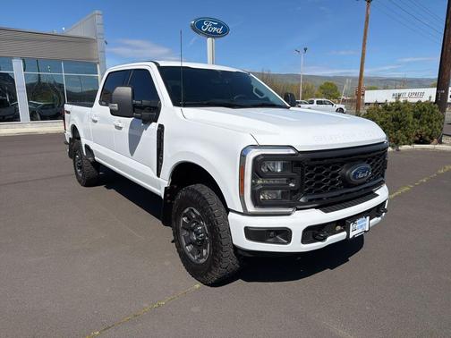 2023 Ford F-250 XLT