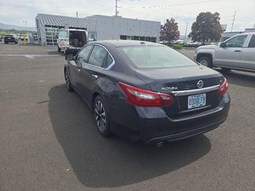 Storm Blue 2018 Nissan Altima 2.5 SL