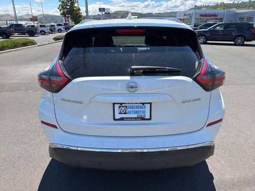 Pearl White Tri-Coat 2020 Nissan Murano SV