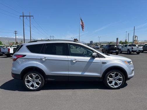 Ingot Silver 2018 Ford Escape SE