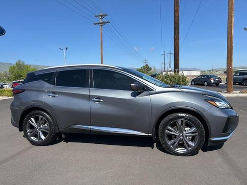 Gun Metallic 2020 Nissan Murano Platinum