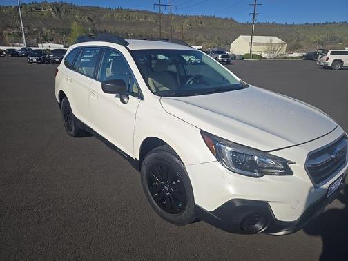 2018 Subaru Outback 2.5i
