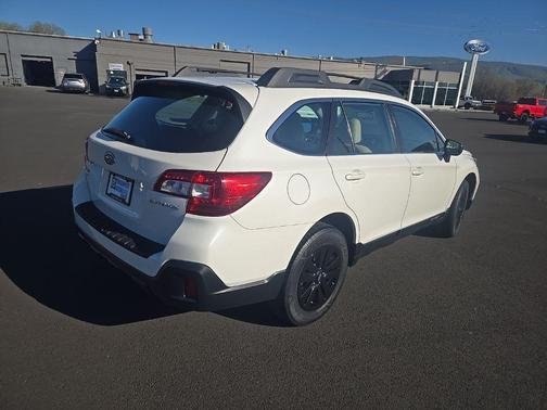 2018 Subaru Outback 2.5i