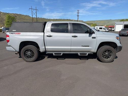 2020 Toyota Tundra Limited