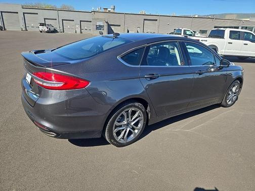 Magnetic 2017 Ford Fusion SE