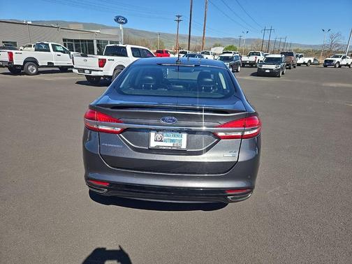 Magnetic 2017 Ford Fusion SE
