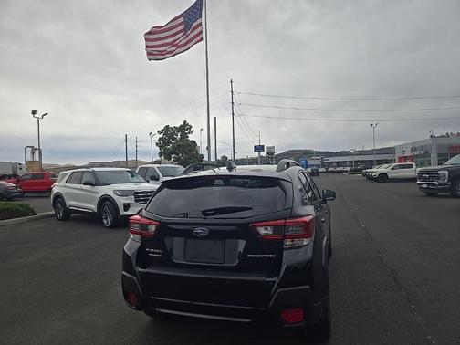 Crystal Black Silica 2022 Subaru Crosstrek Limited