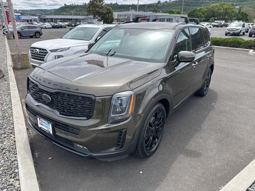 Dark Moss 2021 Kia Telluride SX