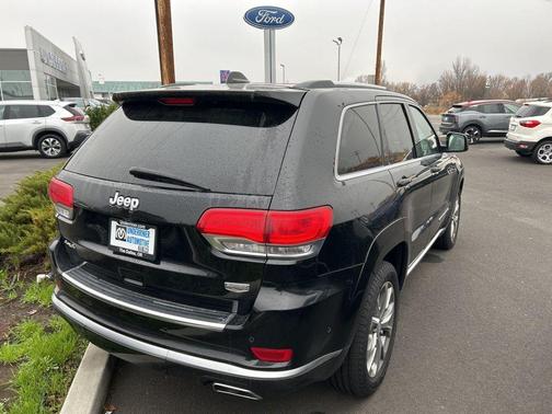 2021 Jeep Grand Cherokee Summit