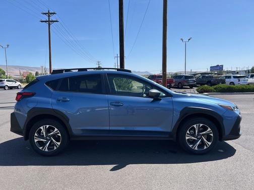 Horizon Blue Pearl 2024 Subaru Crosstrek Premium