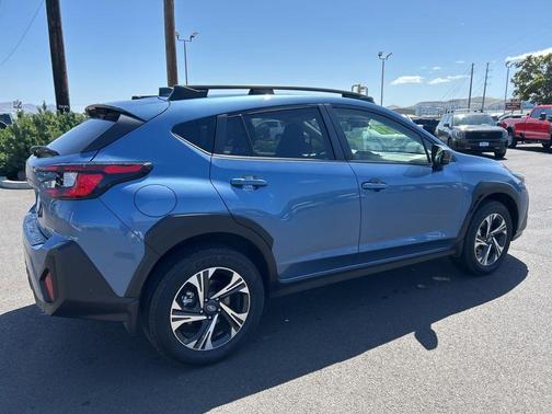 Horizon Blue Pearl 2024 Subaru Crosstrek Premium