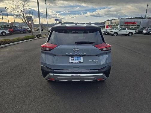 2023 Nissan Rogue Platinum
