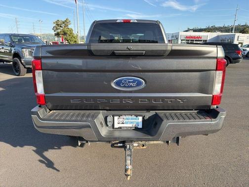 Magnetic 2018 Ford F-250 XLT