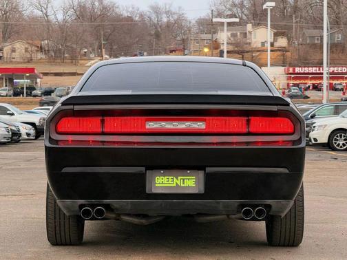 2014 Dodge Challenger SXT