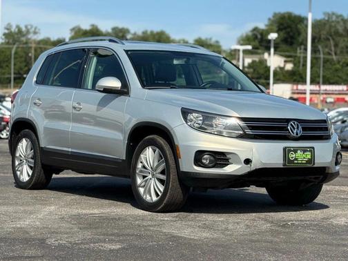2013 Volkswagen Tiguan 2.0T SE 4MOTION