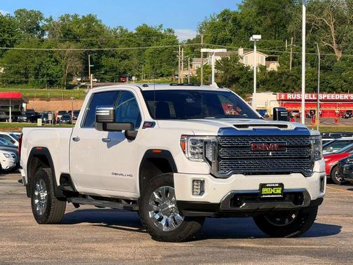White Frost Tricoat 2020 GMC Sierra 2500 Denali