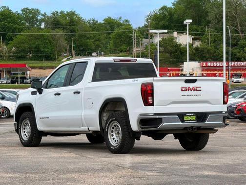 Summit White 2023 GMC Sierra 1500 Pro