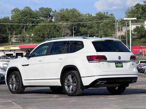 2018 Volkswagen Atlas 3.6L SE w/Technology