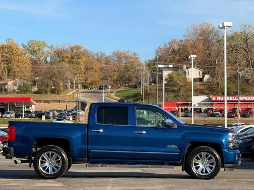 2017 Chevrolet Silverado 1500 High Country