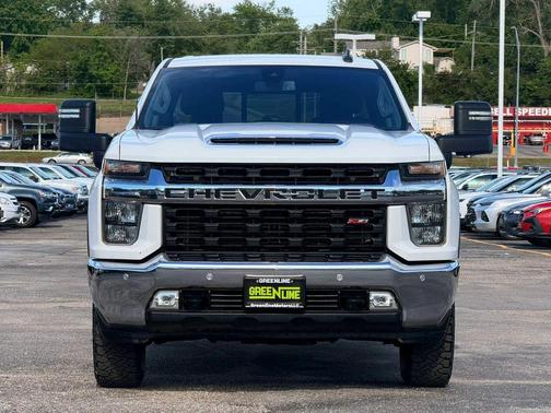 White 2022 Chevrolet Silverado 2500 LT