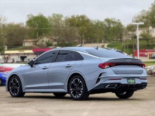 2022 Kia K5 GT-Line