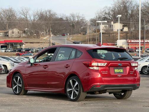 2017 Subaru Impreza 2.0i Sport