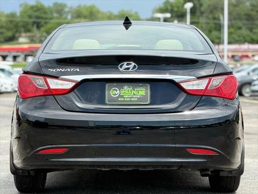 2012 Hyundai SONATA GLS
