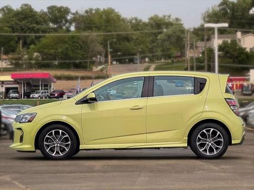 2017 Chevrolet Sonic LT