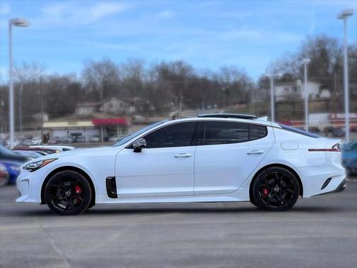 2018 Kia Stinger GT1