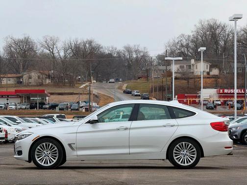 2015 BMW 328 Gran Turismo xDrive