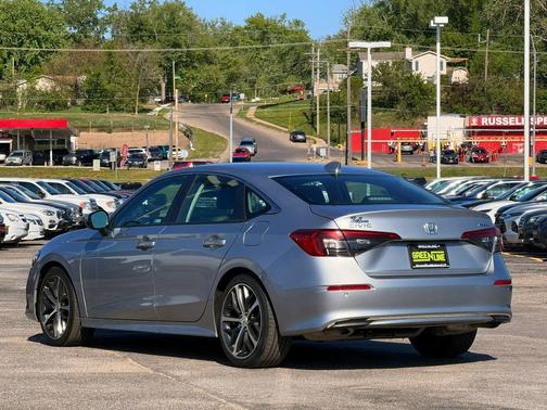 Lunar Silver Metallic 2022 Honda Civic Touring