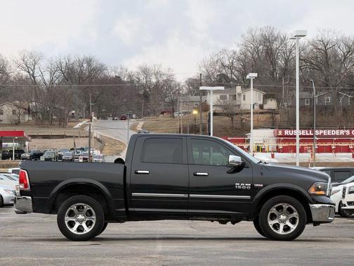 2016 RAM 1500 Laramie