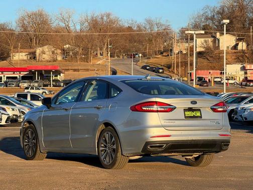 2019 Ford Fusion SE