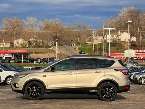 Tan 2018 Ford Escape SE