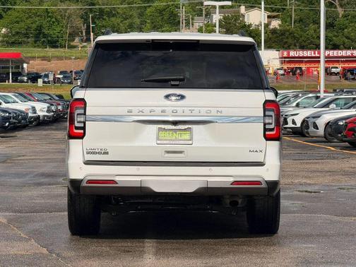 Star White Metallic Tri-Coat 2022 Ford Expedition Max Limited