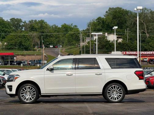 Star White Metallic Tri-Coat 2022 Ford Expedition Max Limited
