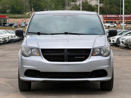 Billet Silver Metallic Clearcoat 2015 Dodge Grand Caravan AVP/SE