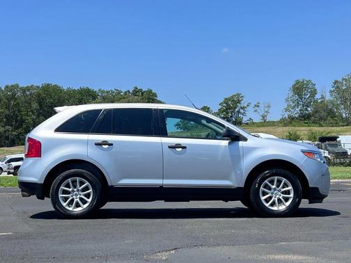 2013 Ford Edge SE
