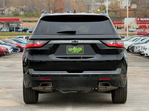 2021 Chevrolet Traverse Premier