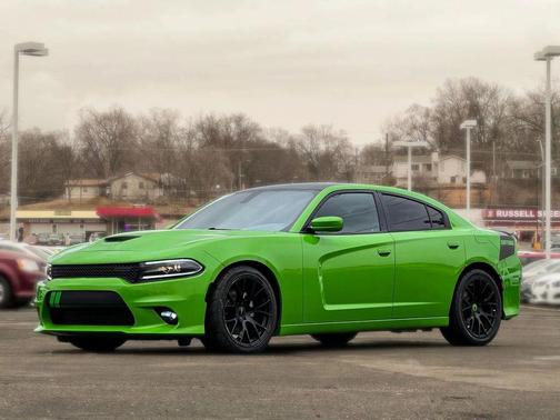 2017 Dodge Charger SE