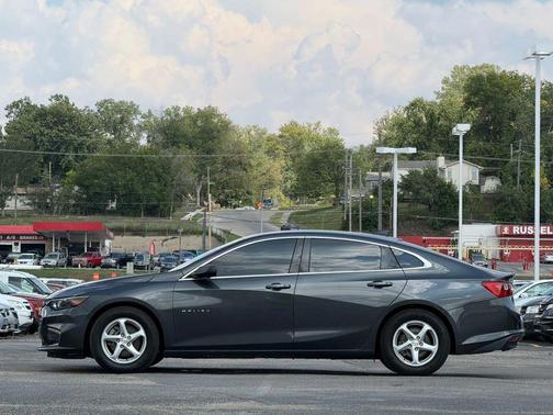 2017 Chevrolet Malibu 1LS