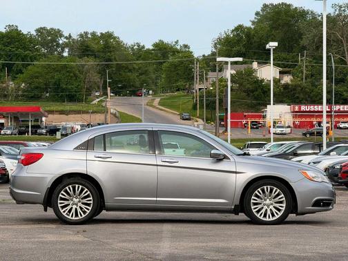 Billet Silver Metallic Clearcoat 2013 Chrysler 200 Limited