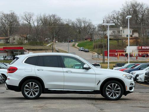 White 2019 BMW X3 xDrive30i