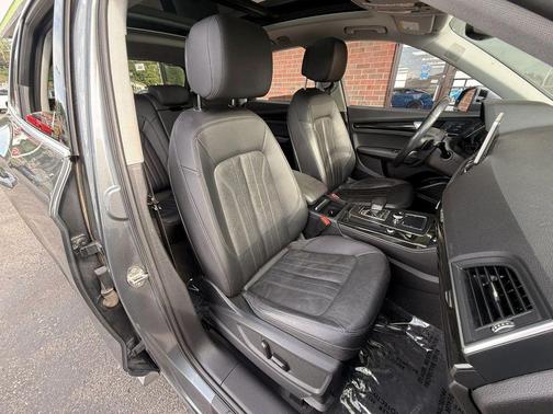 Monsoon Gray Metallic 2020 Audi Q5 45 Premium Plus